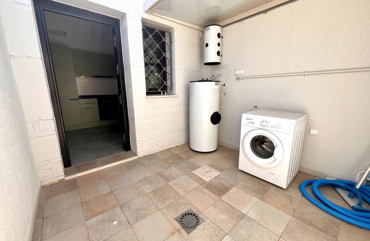 2 sypialnia Dom na sprzedaż w Sucina z basenem - 298 000 € (Ref: 9134176)