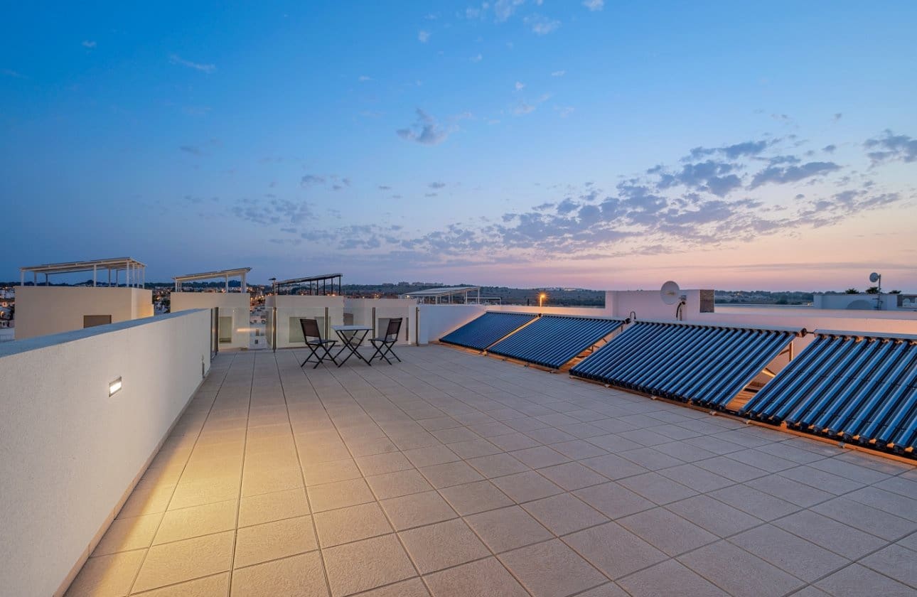 3 Zimmer Villa zu verkaufen in Villamartin mit Pool - 759.000 € (Ref: 9134180)