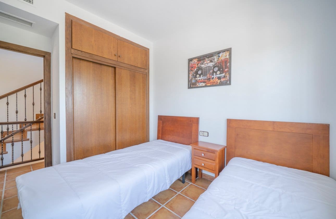 3 makuuhuone Paritalo myytävänä paikassa Algorfa mukana uima-altaan - 230 000 € (Ref: 9134183)