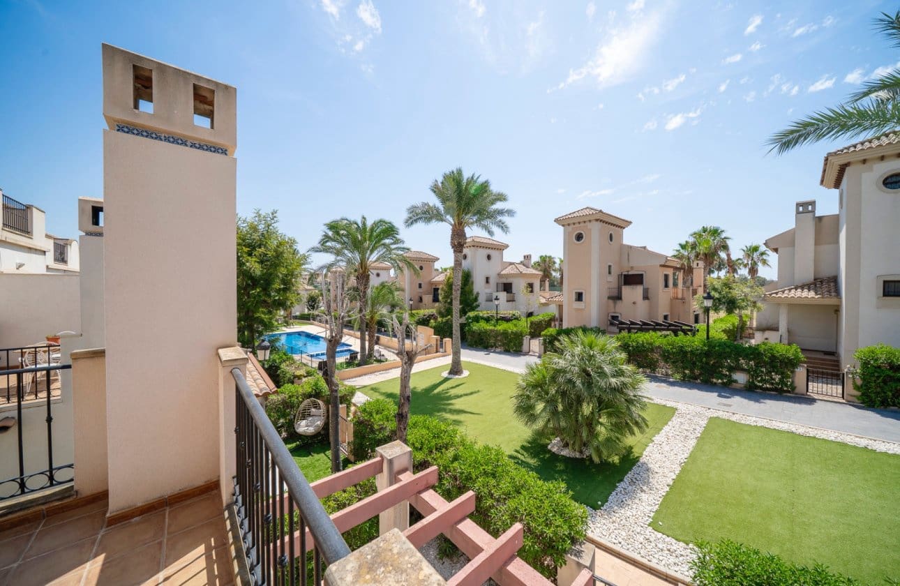 3 makuuhuone Paritalo myytävänä paikassa Algorfa mukana uima-altaan - 230 000 € (Ref: 9134183)