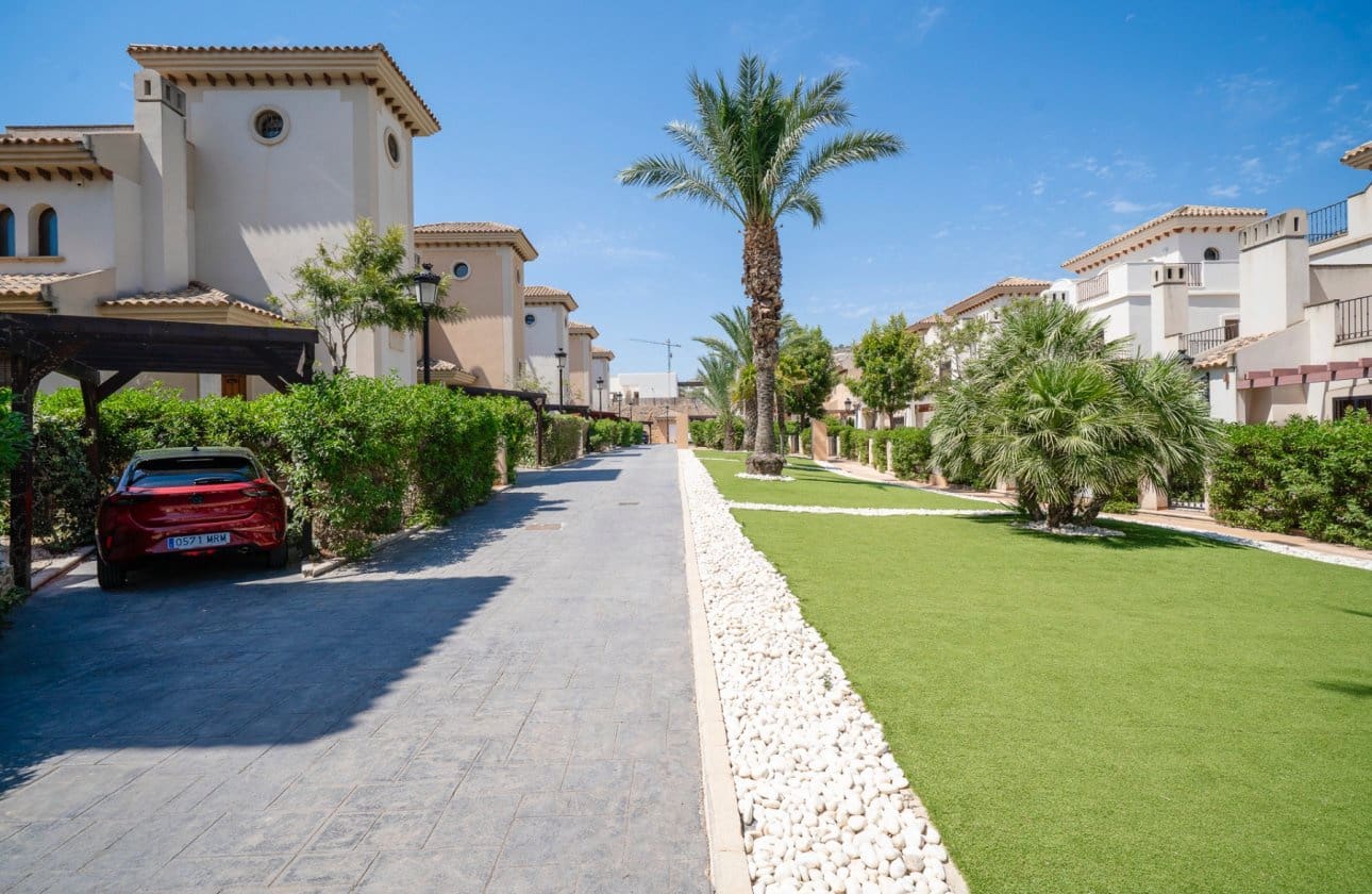 3 makuuhuone Paritalo myytävänä paikassa Algorfa mukana uima-altaan - 230 000 € (Ref: 9134183)