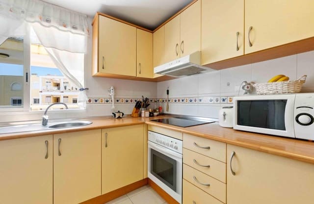 Apartamento de 3 habitaciones en Campoamor, Orihuela en venta con piscina - 375.000 € (Ref: 9134198)