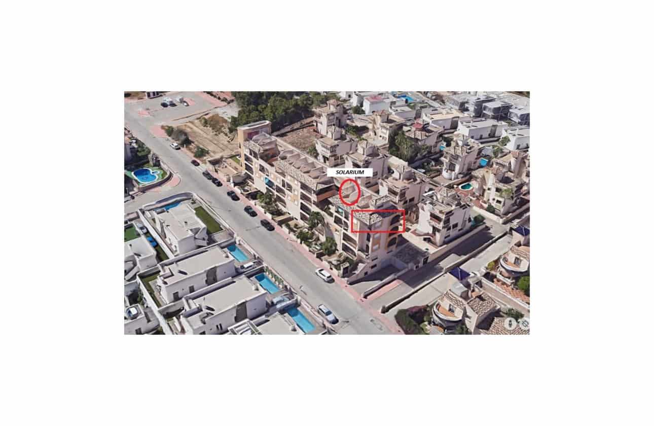 2 soveværelse Penthouse til salg i Orihuela Costa med swimmingpool - € 134.995 (Ref: 9134202)