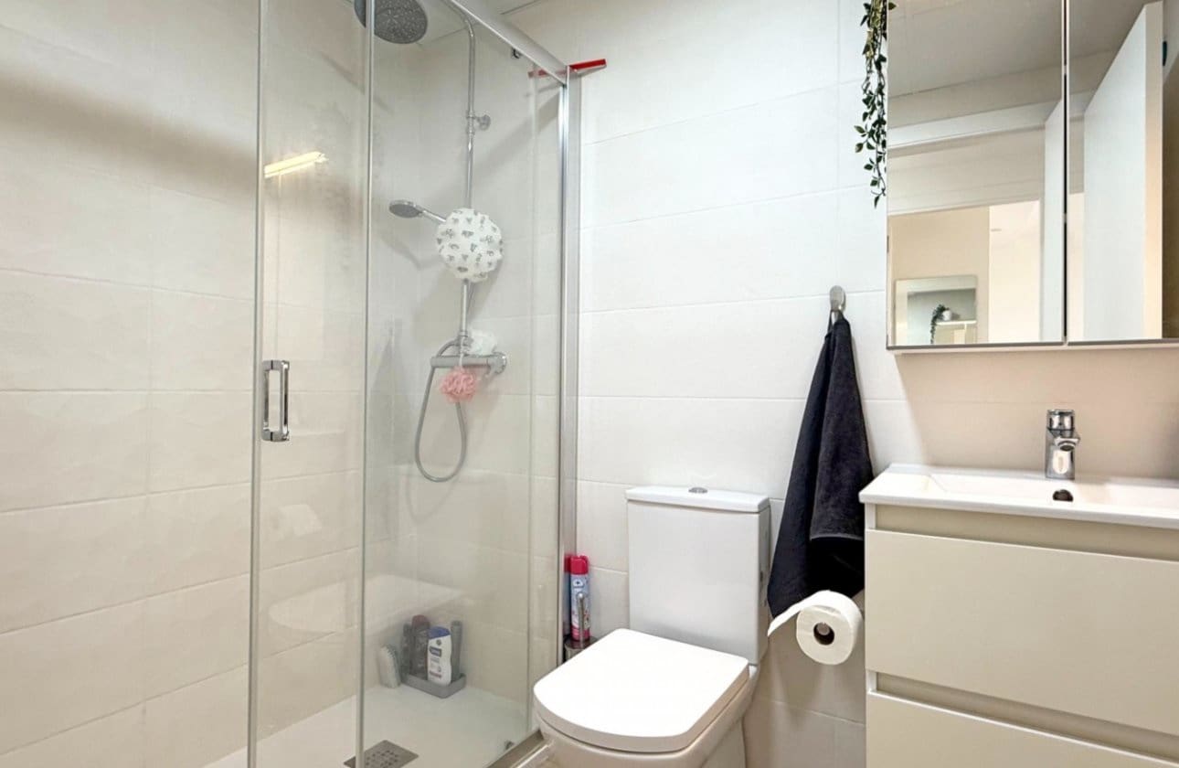 3 soverom Leilighet til salgs i Playa Paraiso med svømmebasseng - € 399 500 (Ref: 9134206)