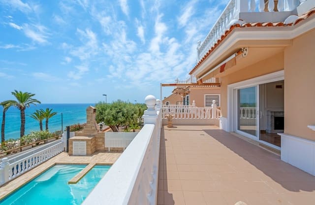 4 makuuhuone Huvila myytävänä paikassa Los Frutales, Torrevieja mukana uima-altaan - 960 000 € (Ref: 9137507)