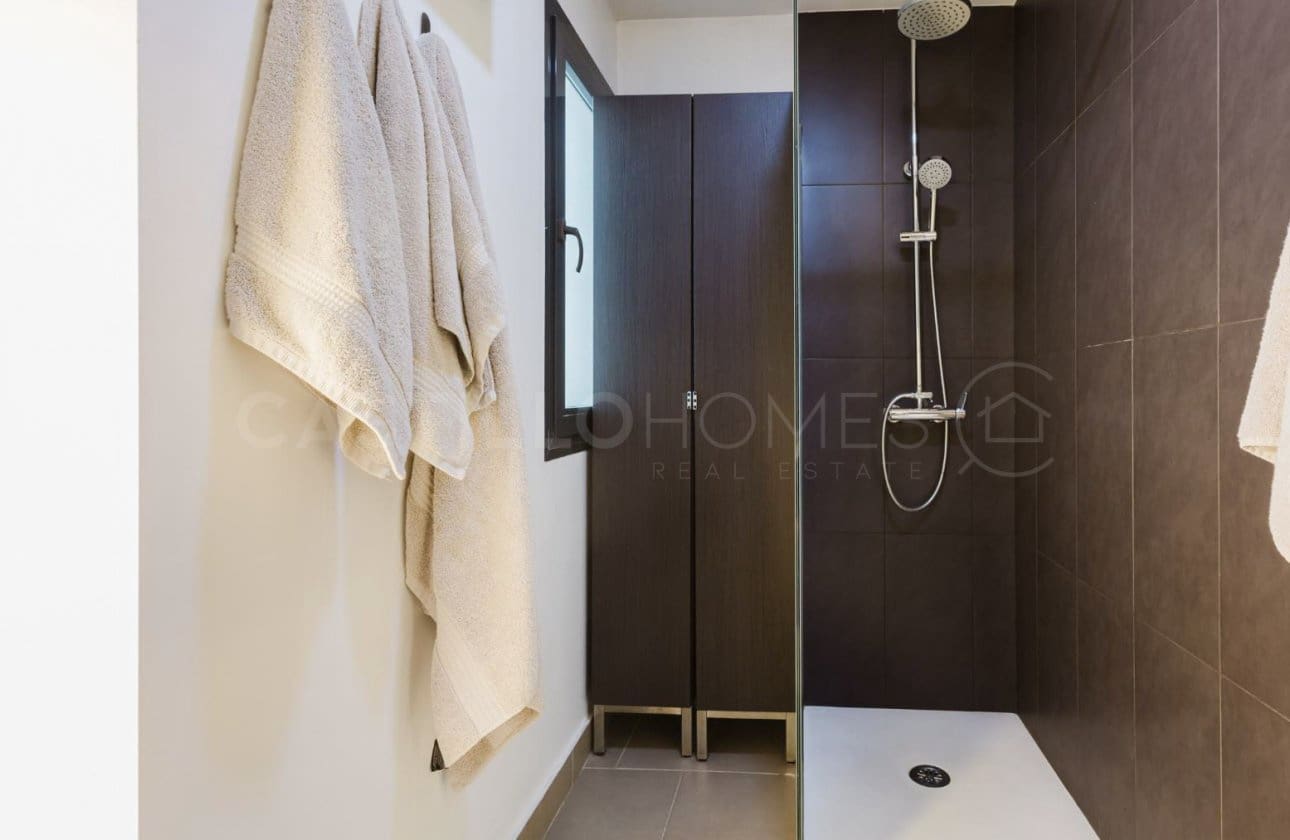 2 soveværelse Penthouse til salg i Villamartin med swimmingpool - € 365.000 (Ref: 9143170)