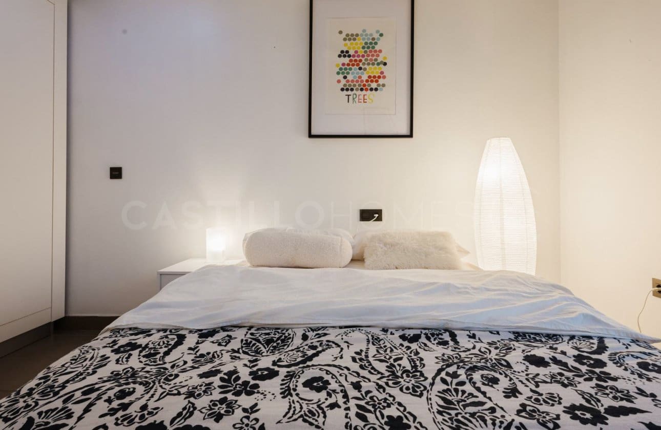 2 soveværelse Penthouse til salg i Villamartin med swimmingpool - € 365.000 (Ref: 9143170)