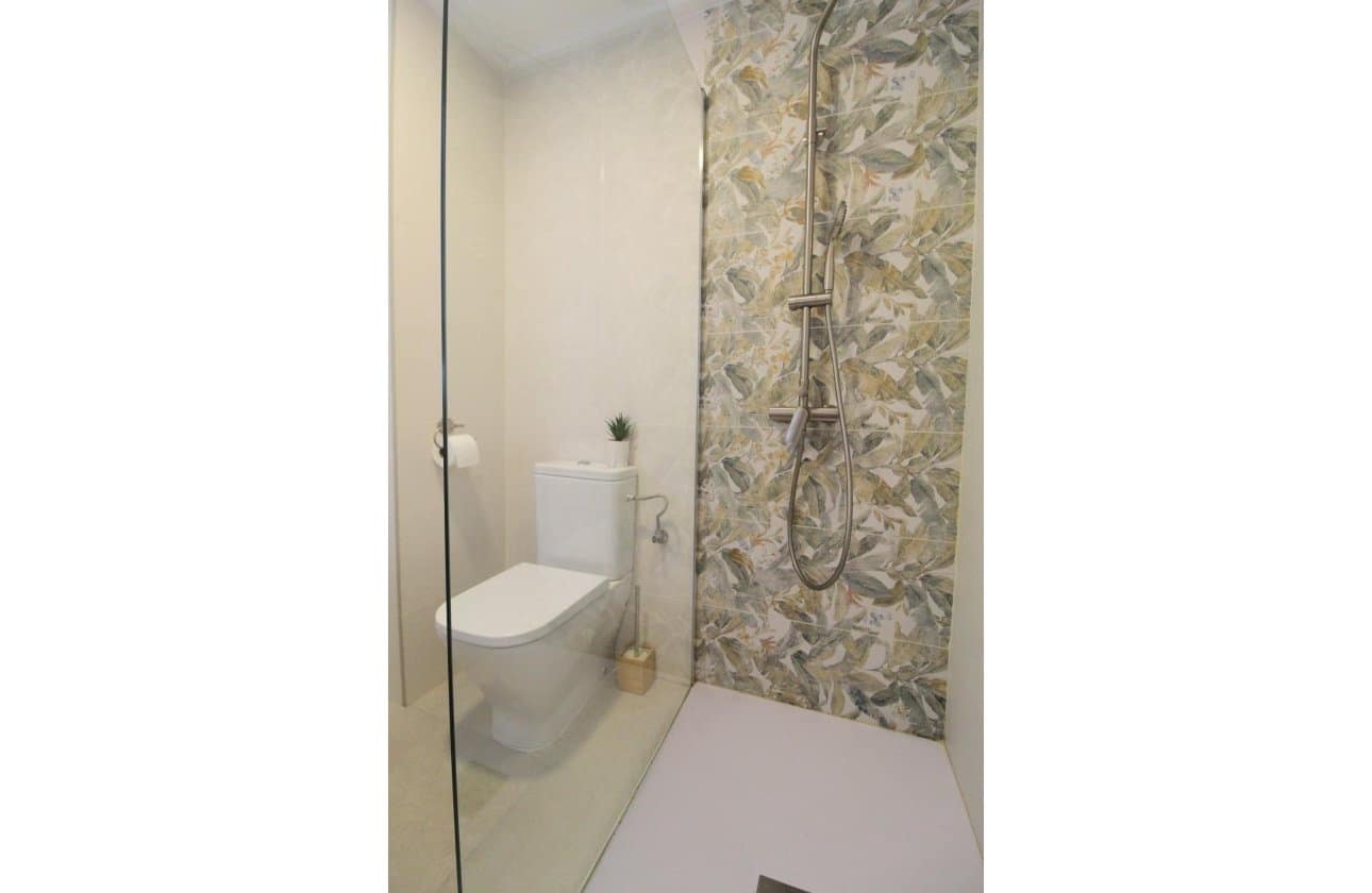 3 makuuhuone Huoneisto myytävänä paikassa La Veleta - 199 900 € (Ref: 9152727)