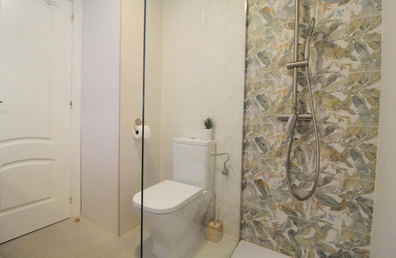 3 makuuhuone Huoneisto myytävänä paikassa La Veleta - 199 900 € (Ref: 9152727)