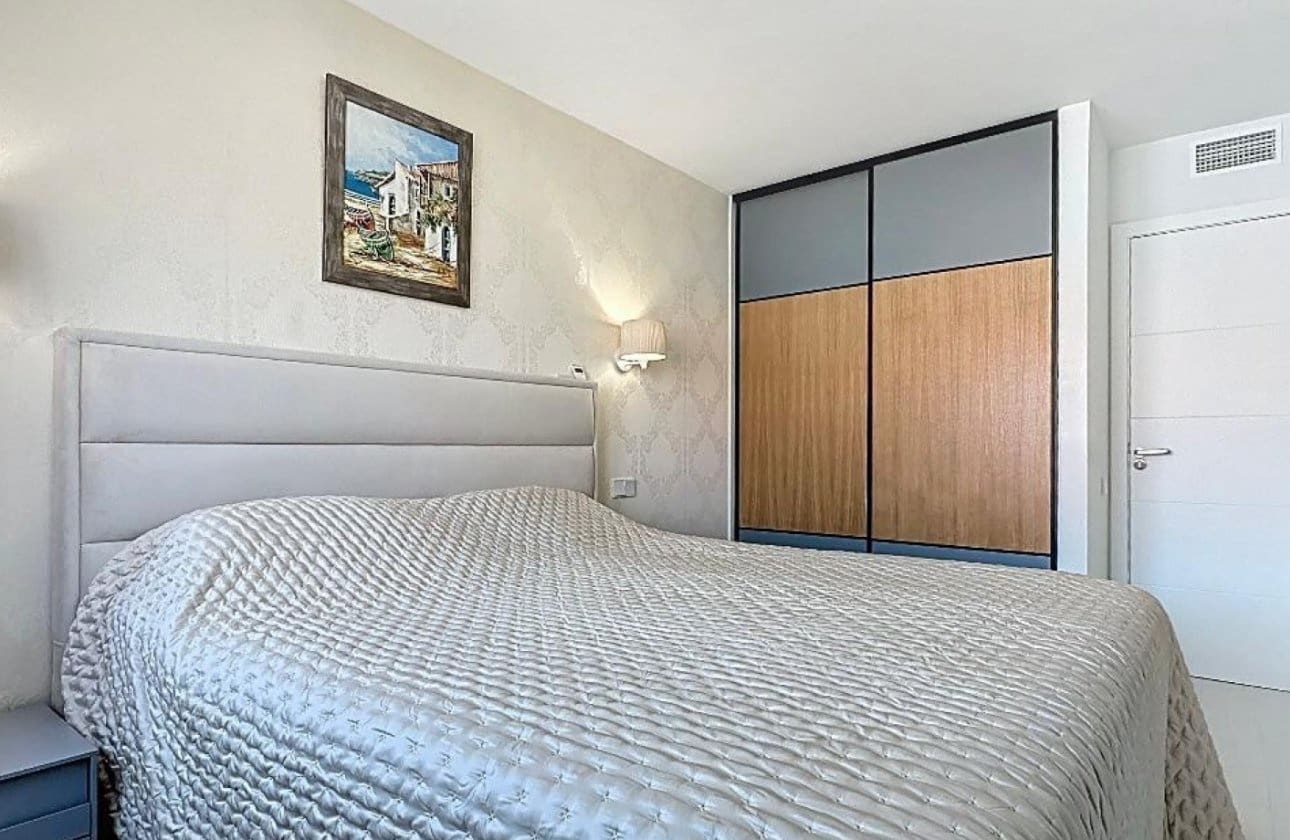 2 makuuhuone Ranta-asunto myytävänä paikassa Los Cuarteros mukana uima-altaan - 257 000 € (Ref: 9175530)