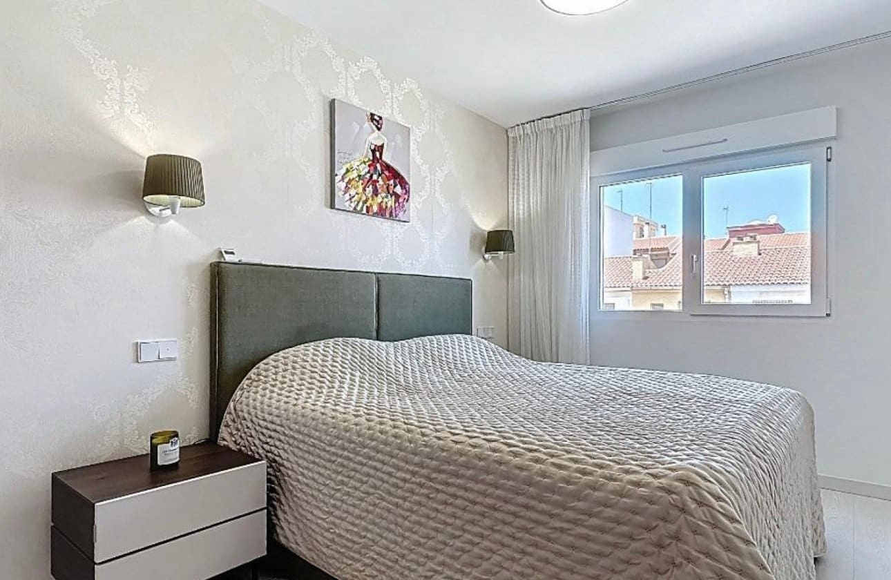 2 makuuhuone Ranta-asunto myytävänä paikassa Los Cuarteros mukana uima-altaan - 257 000 € (Ref: 9175530)