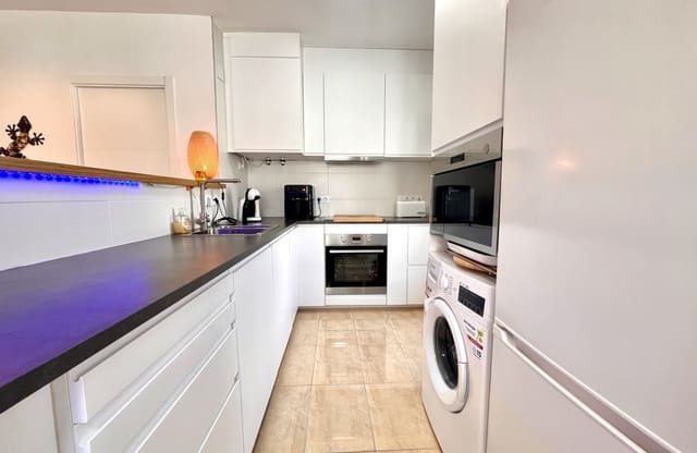 3 bedroom Townhouse for sale in Los Montesinos with pool - € 199,999 (Ref: 9204889)