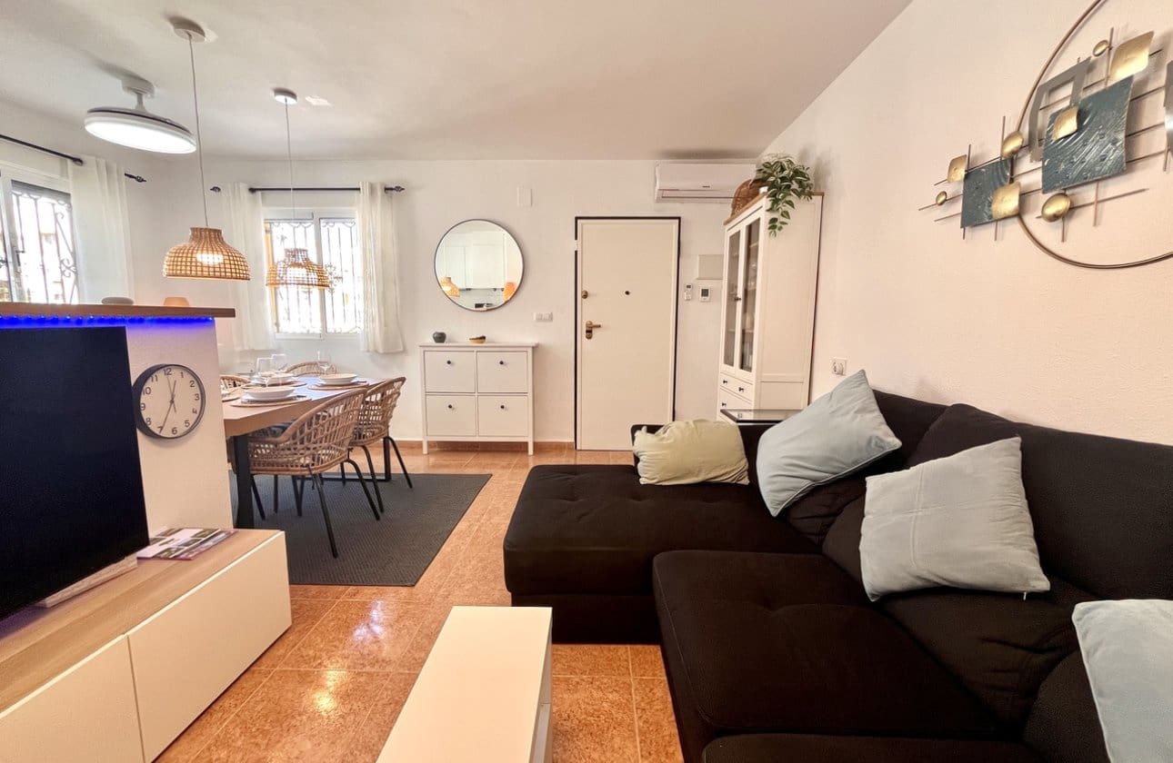 3 sovrum Hus till salu i Los Montesinos med pool - 199 999 € (Ref: 9204889)