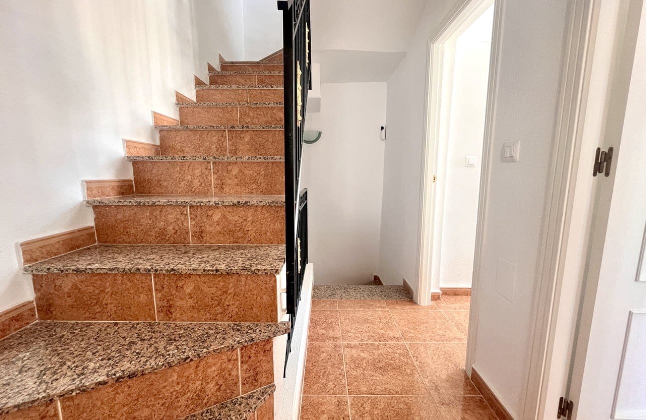 3 sovrum Hus till salu i Los Montesinos med pool - 199 999 € (Ref: 9204889)