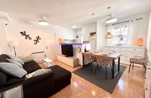 3 bedroom Townhouse for sale in Los Montesinos with pool - € 199,999 (Ref: 9204889)