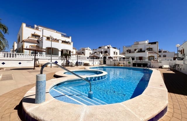 3 bedroom Townhouse for sale in Los Montesinos with pool - € 199,999 (Ref: 9204889)