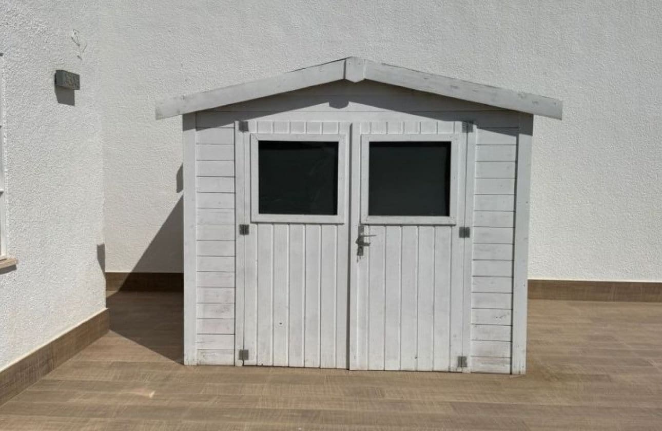 2 soverom Villa til salgs i Torrevieja med svømmebasseng - € 385 000 (Ref: 9231075)