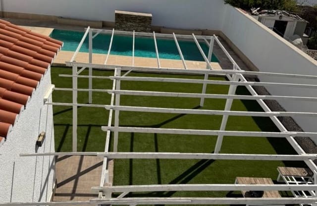 2 chambre Villa/Maison à vendre à Parque Acuático - Sector 25, Torrevieja avec piscine - 385 000 € (Ref: 9231075)