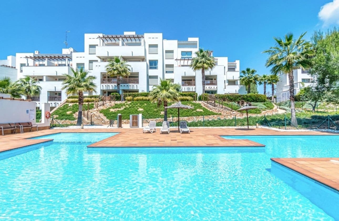 3 Zimmer Apartment zu verkaufen in Las Colinas Golf mit Pool - 345.000 € (Ref: 9233862)