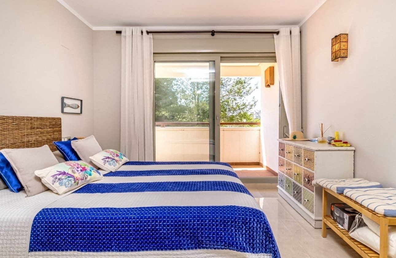 3 Zimmer Apartment zu verkaufen in Las Colinas Golf mit Pool - 345.000 € (Ref: 9233862)