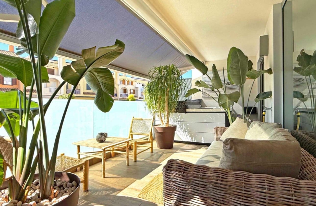 3 soveværelse Lejlighed til salg i Cabo de Palos med swimmingpool garage - € 498.000 (Ref: 9239598)