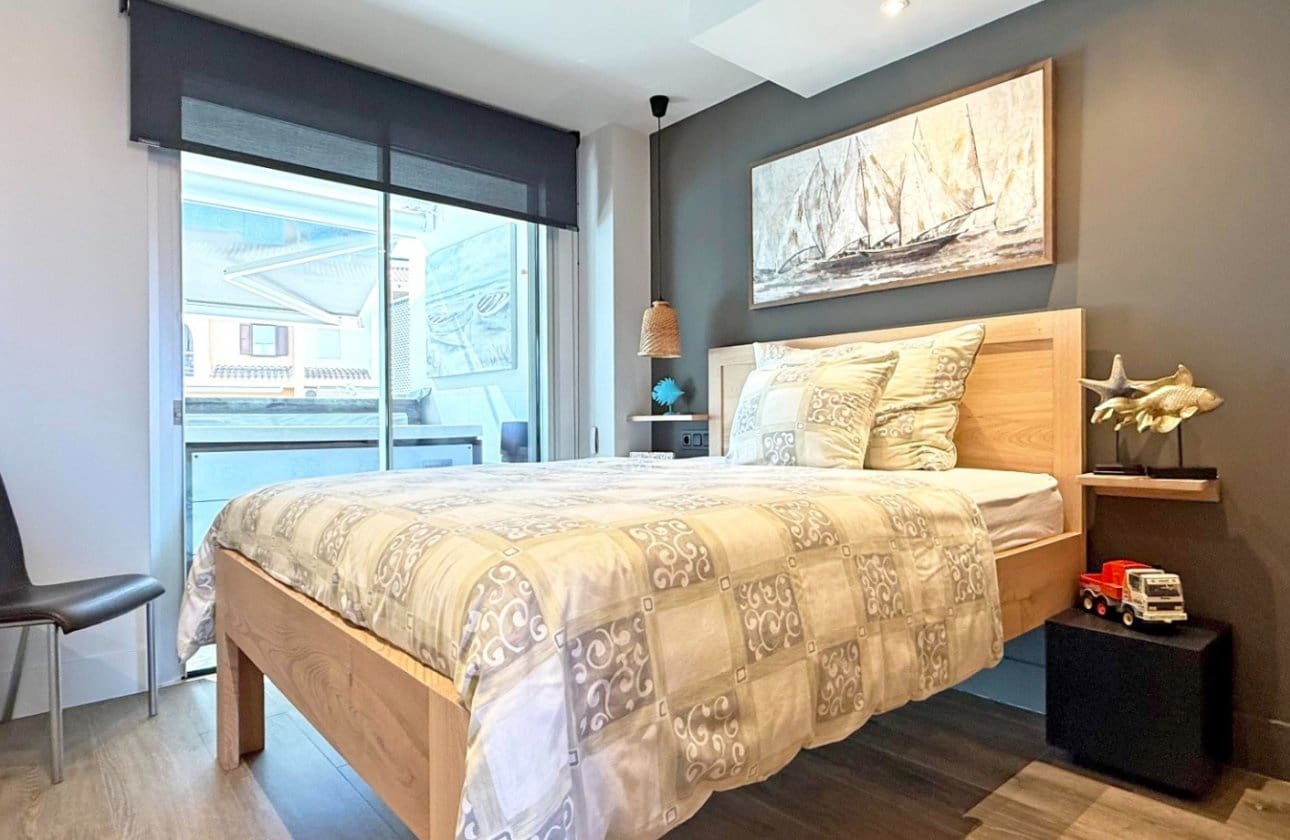 3 soveværelse Lejlighed til salg i Cabo de Palos med swimmingpool garage - € 498.000 (Ref: 9239598)