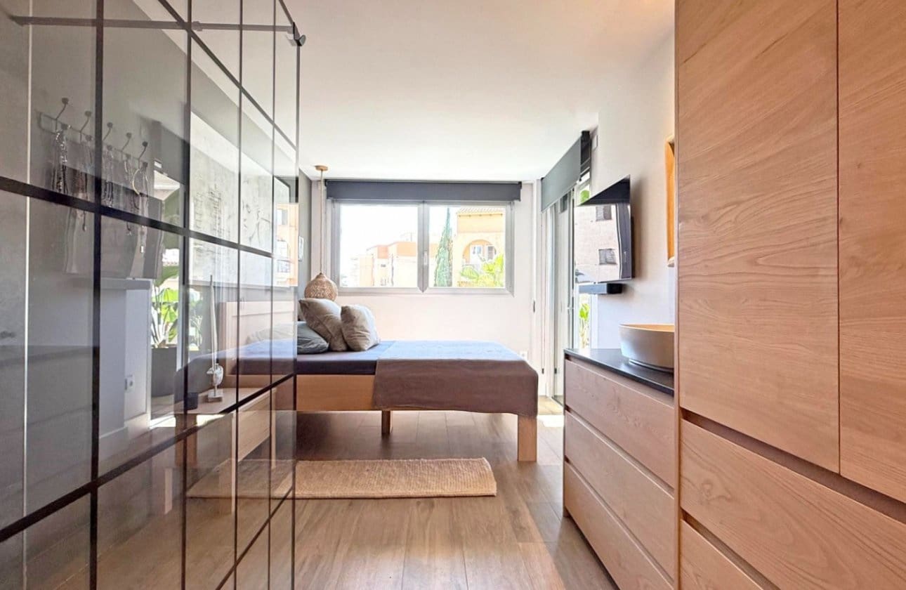 3 soveværelse Lejlighed til salg i Cabo de Palos med swimmingpool garage - € 498.000 (Ref: 9239598)