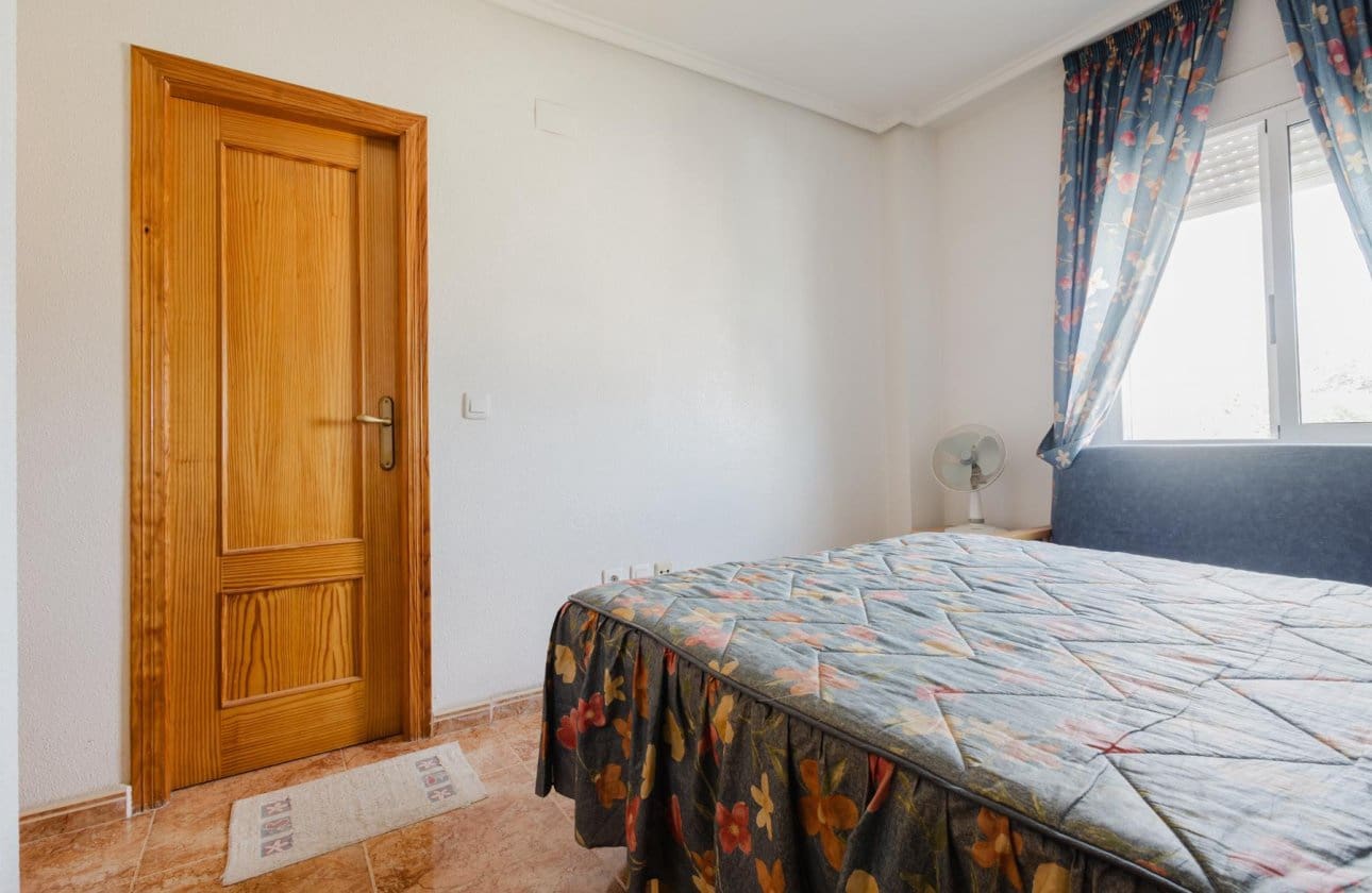 3 sypialnia Apartament na sprzedaż w Torrevieja - 159 500 € (Ref: 9253710)