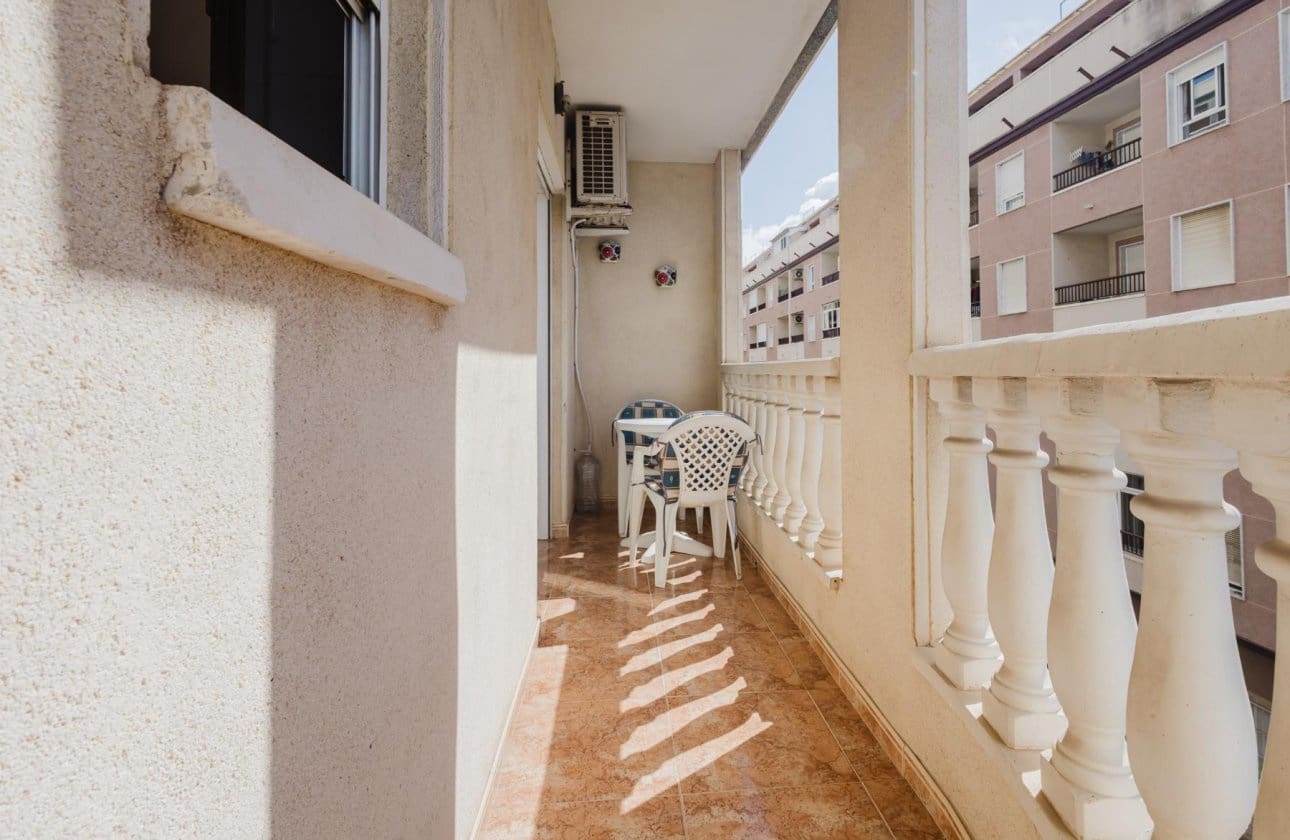 3 soverom Leilighet til salgs i Torrevieja - € 159 500 (Ref: 9253710)