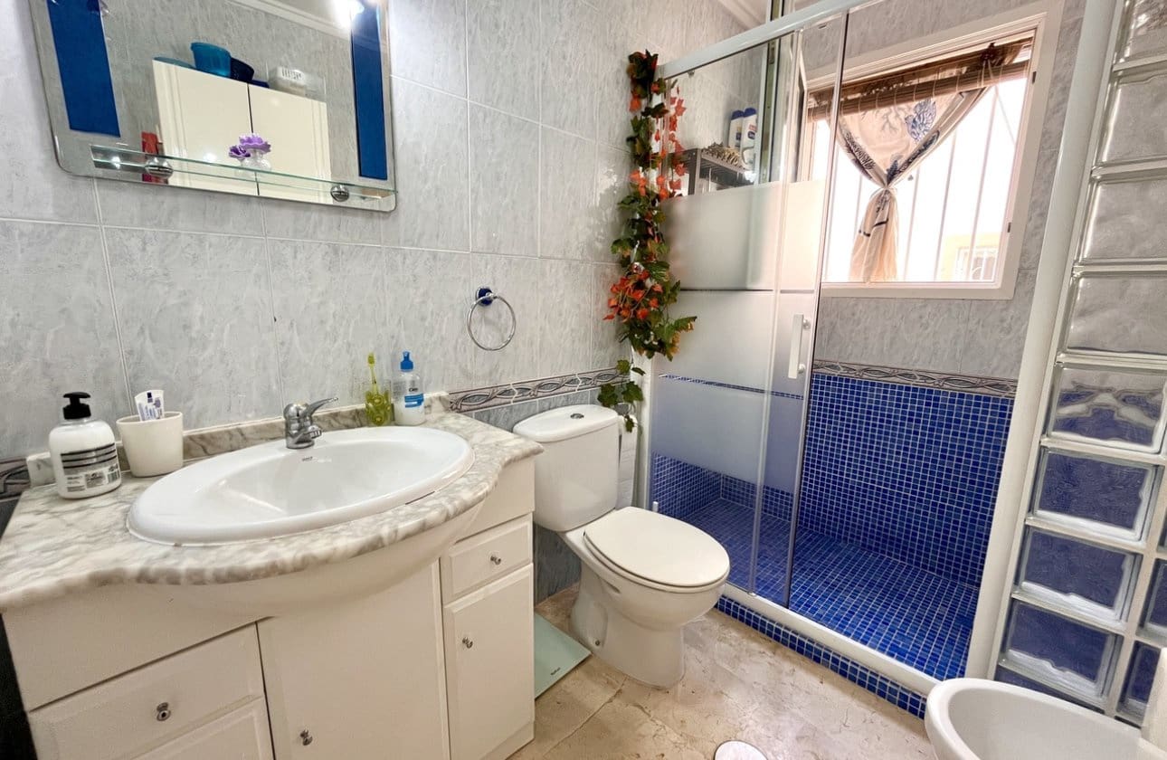 2 quarto Apartamento para venda em Playa Flamenca com piscina - 199 999 € (Ref: 9263014)