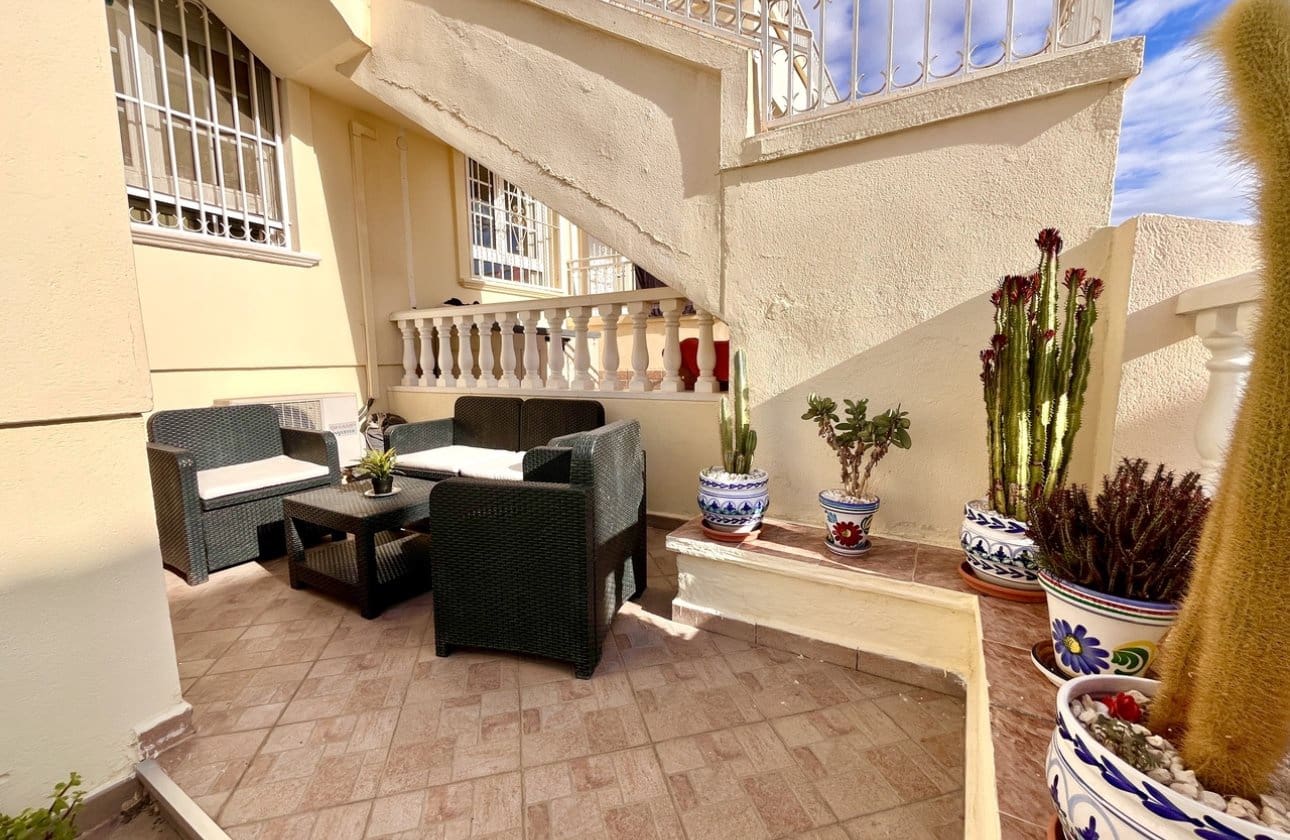 2 quarto Apartamento para venda em Playa Flamenca com piscina - 199 999 € (Ref: 9263014)