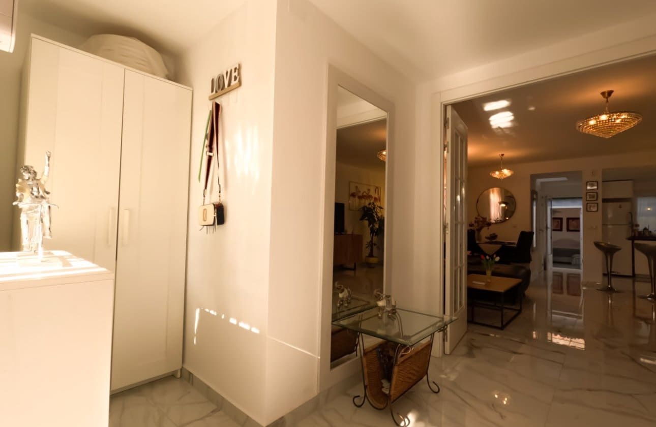 4 soverom Hus til salgs i Torrevieja - € 249 900 (Ref: 9270271)