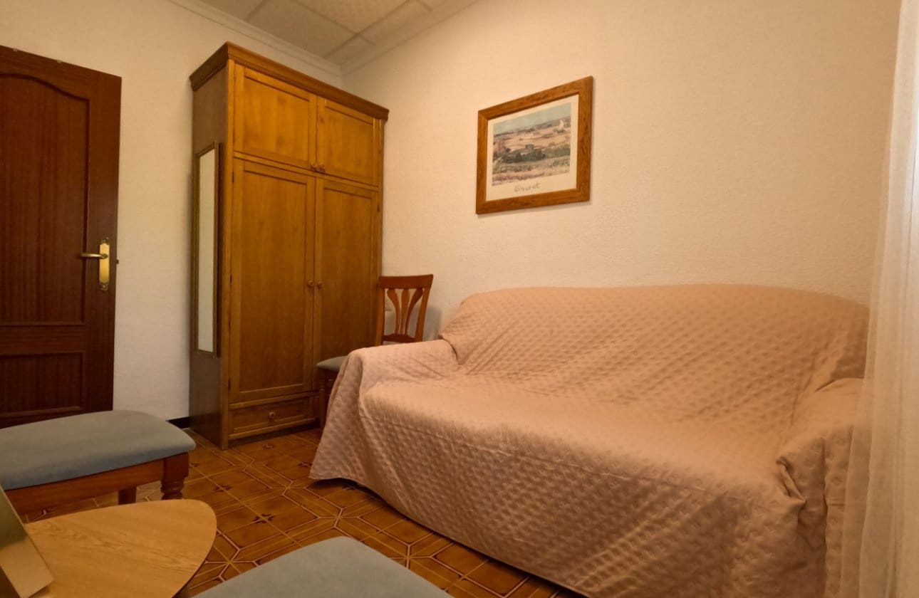 4 soverom Hus til salgs i Torrevieja - € 249 900 (Ref: 9270271)