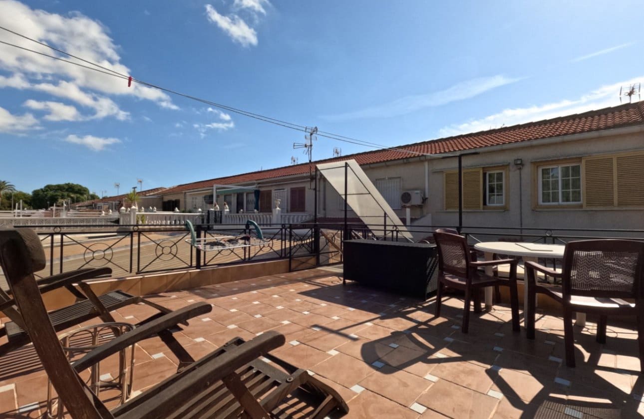 4 soverom Hus til salgs i Torrevieja - € 249 900 (Ref: 9270271)