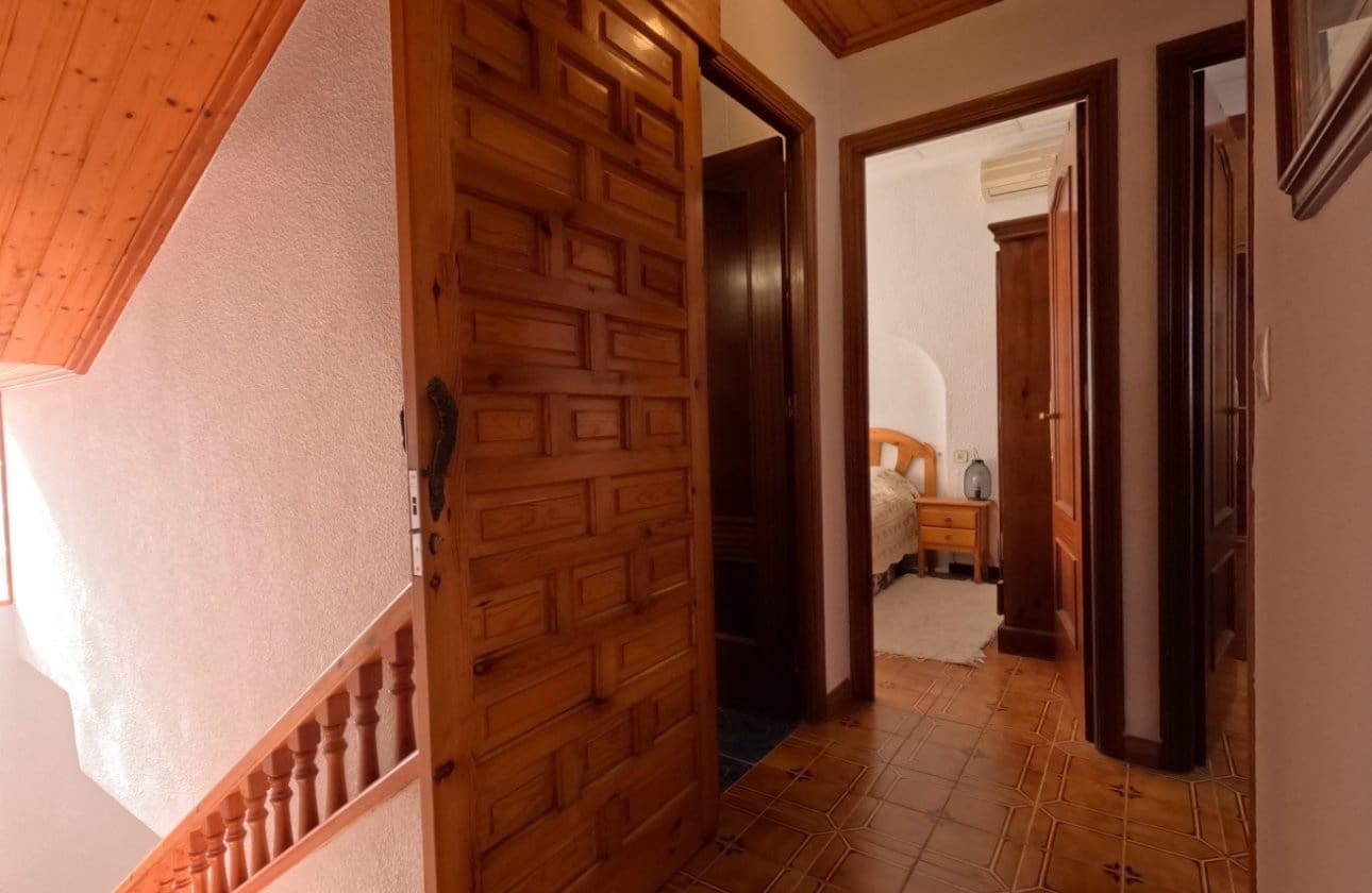 4 soverom Hus til salgs i Torrevieja - € 249 900 (Ref: 9270271)