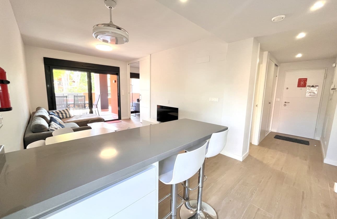 2 quarto Apartamento para venda em Villamartin com piscina - 249 900 € (Ref: 9270273)