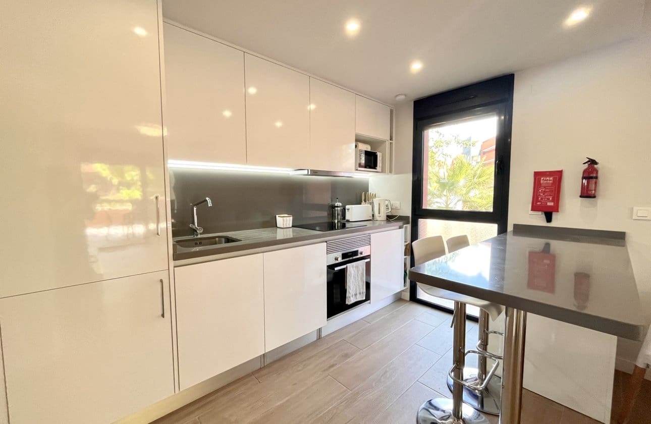 2 quarto Apartamento para venda em Villamartin com piscina - 249 900 € (Ref: 9270273)