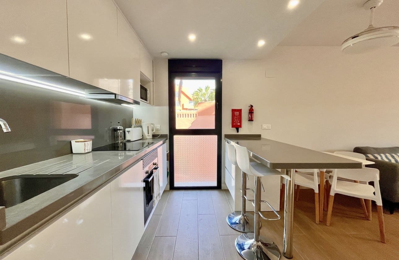 2 quarto Apartamento para venda em Villamartin com piscina - 249 900 € (Ref: 9270273)