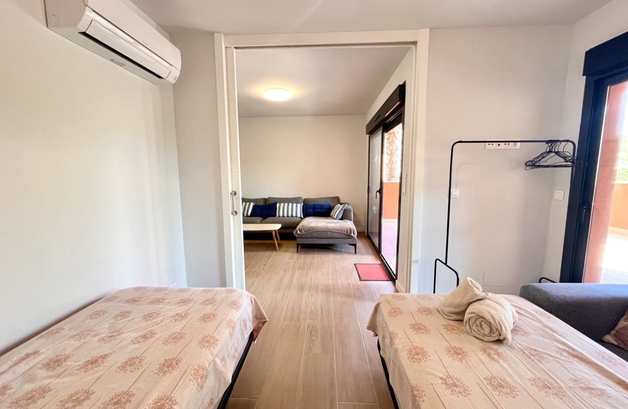 2 quarto Apartamento para venda em Villamartin com piscina - 249 900 € (Ref: 9270273)