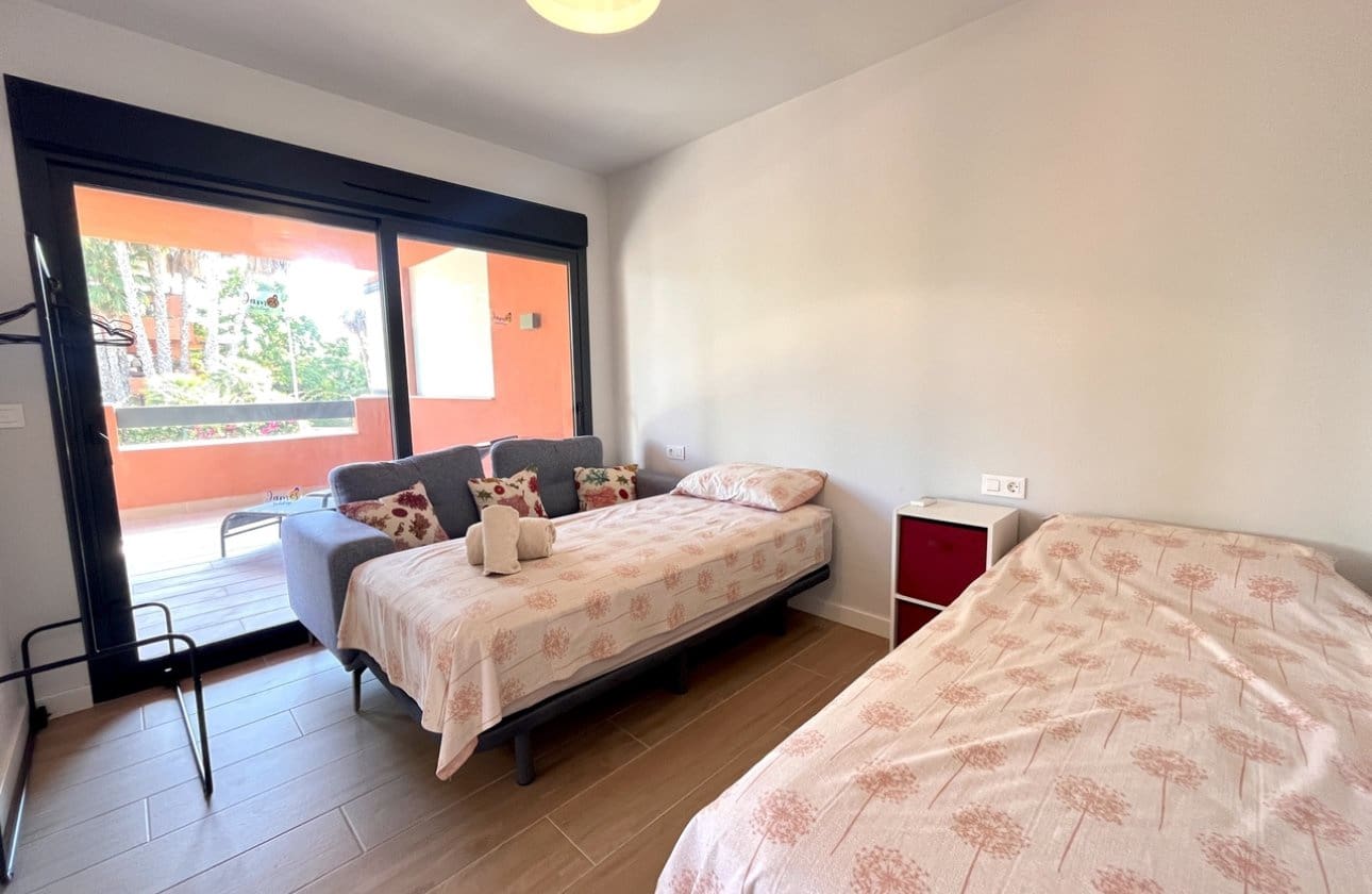 2 quarto Apartamento para venda em Villamartin com piscina - 249 900 € (Ref: 9270273)