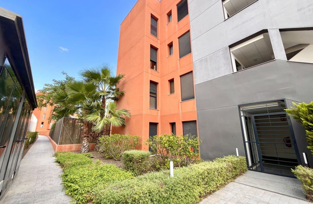 2 quarto Apartamento para venda em Villamartin com piscina - 249 900 € (Ref: 9270273)