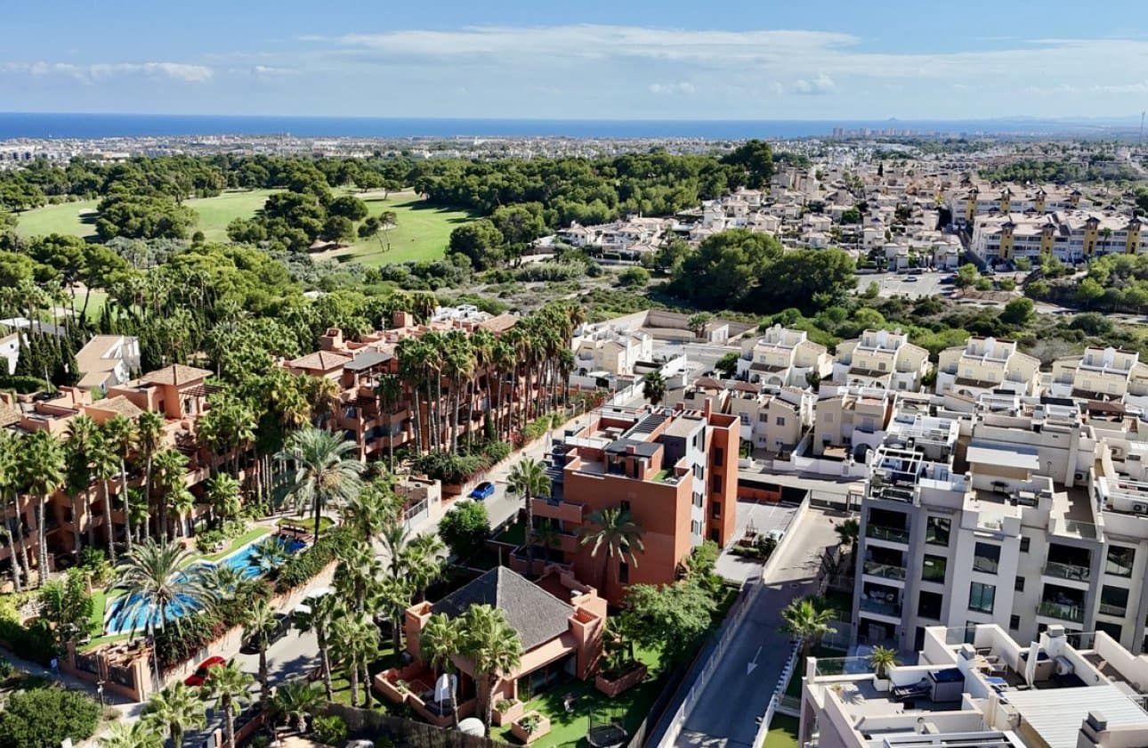 2 quarto Apartamento para venda em Villamartin com piscina - 249 900 € (Ref: 9270273)