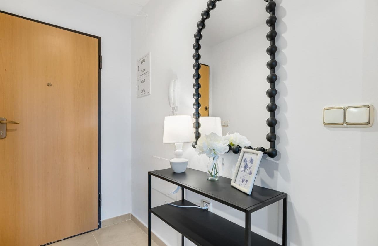 1 soveværelse Lejlighed til salg i Orihuela Costa med swimmingpool - € 129.500 (Ref: 9270274)