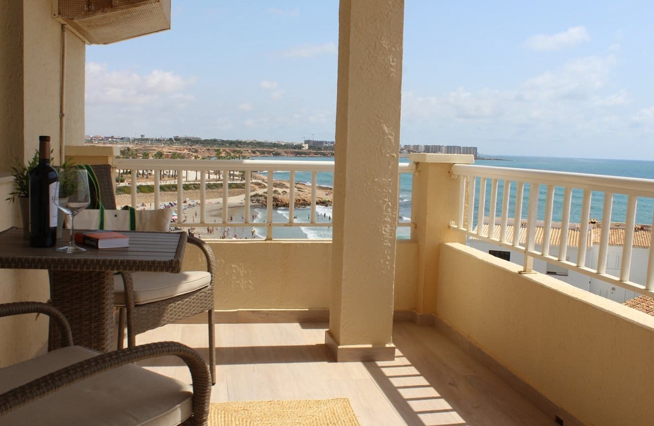 1 soverom Penthouse til salgs i Playa Flamenca - € 269 500 (Ref: 9428963)