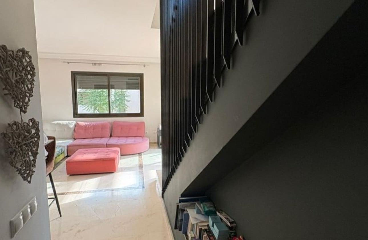 2 slaapkamer Penthouse te koop in Roda met zwembad garage - € 269.995 (Ref: 9428965)