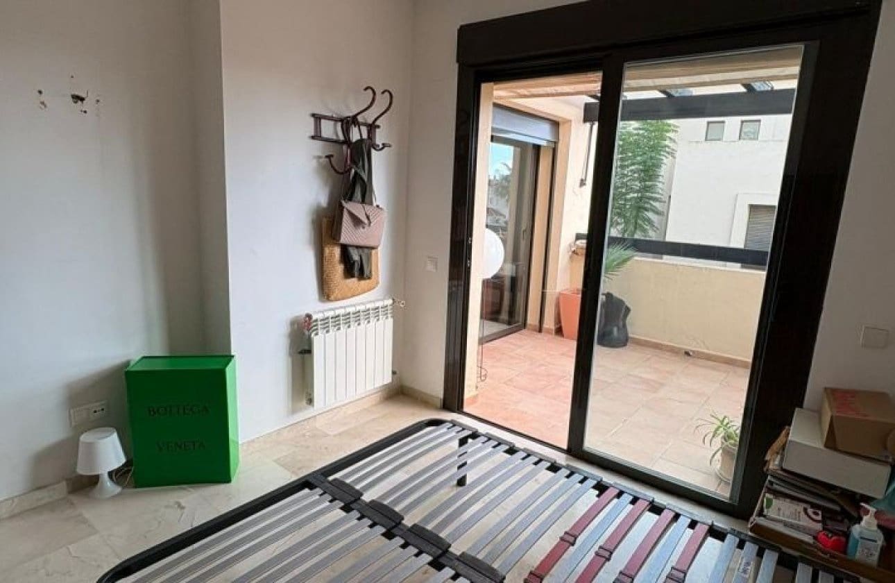 2 slaapkamer Penthouse te koop in Roda met zwembad garage - € 269.995 (Ref: 9428965)