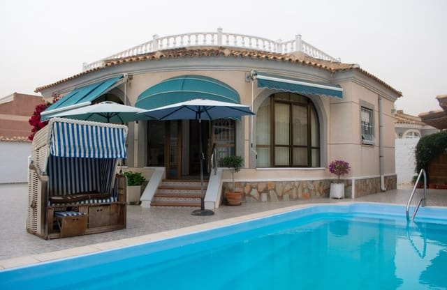 2 chambre Villa/Maison à vendre à El Chaparral, Torrevieja avec piscine garage - 337 000 € (Ref: 9428966)