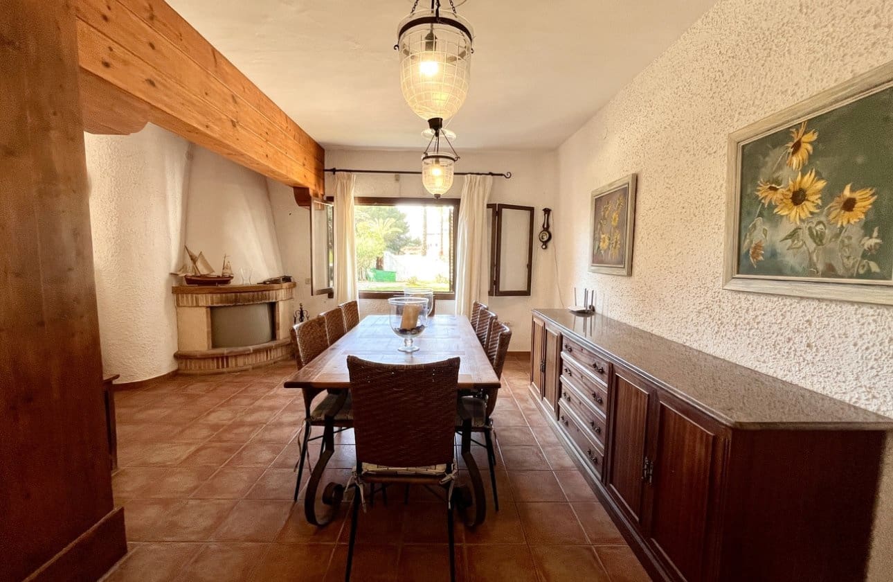 6 camera da letto Villa in vendita in Cabo Roig con piscina garage - 899.950 € (Rif: 9428968)