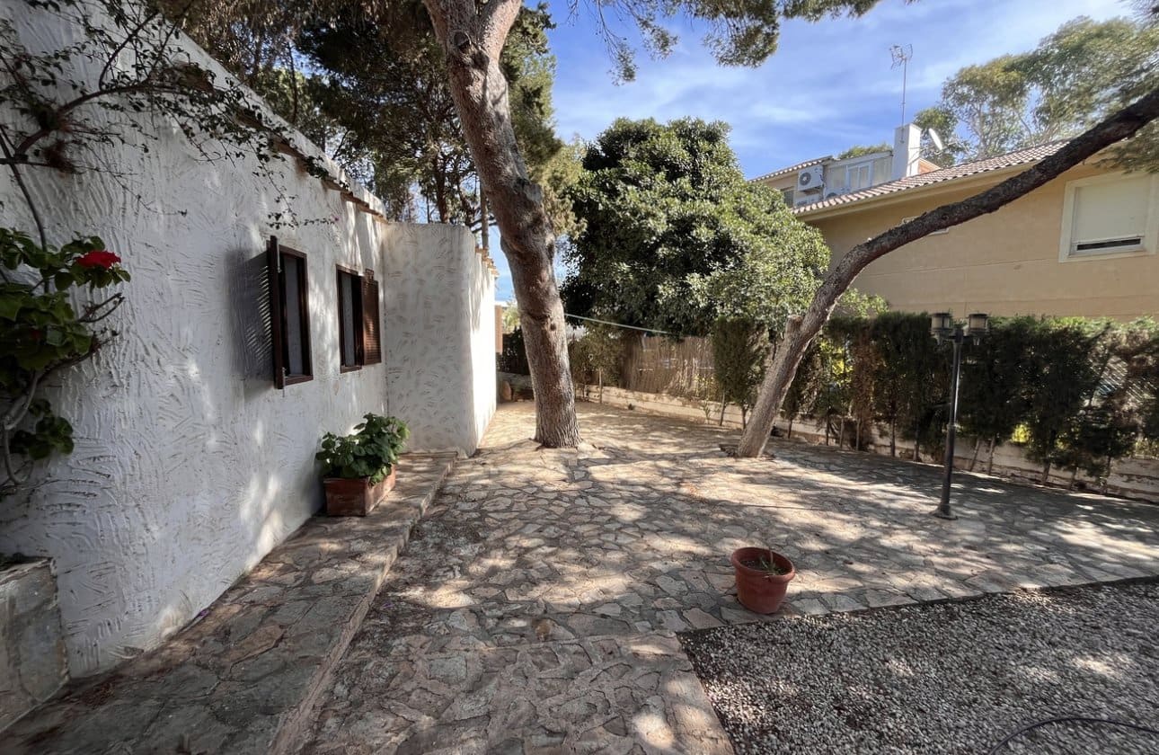 6 camera da letto Villa in vendita in Cabo Roig con piscina garage - 899.950 € (Rif: 9428968)