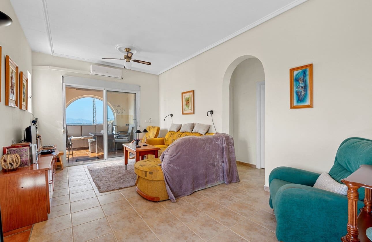 2 chambre Maison de Ville à vendre à Ciudad Quesada avec piscine garage - 195 000 € (Ref: 9428969)